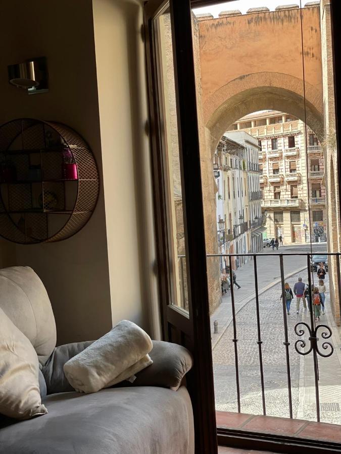 Ferienwohnung Sleep In Historic Puerta Elvira Granada Exterior foto